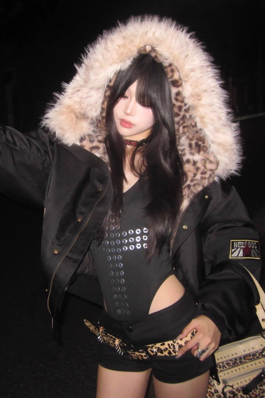 black cat fur down ZC30091