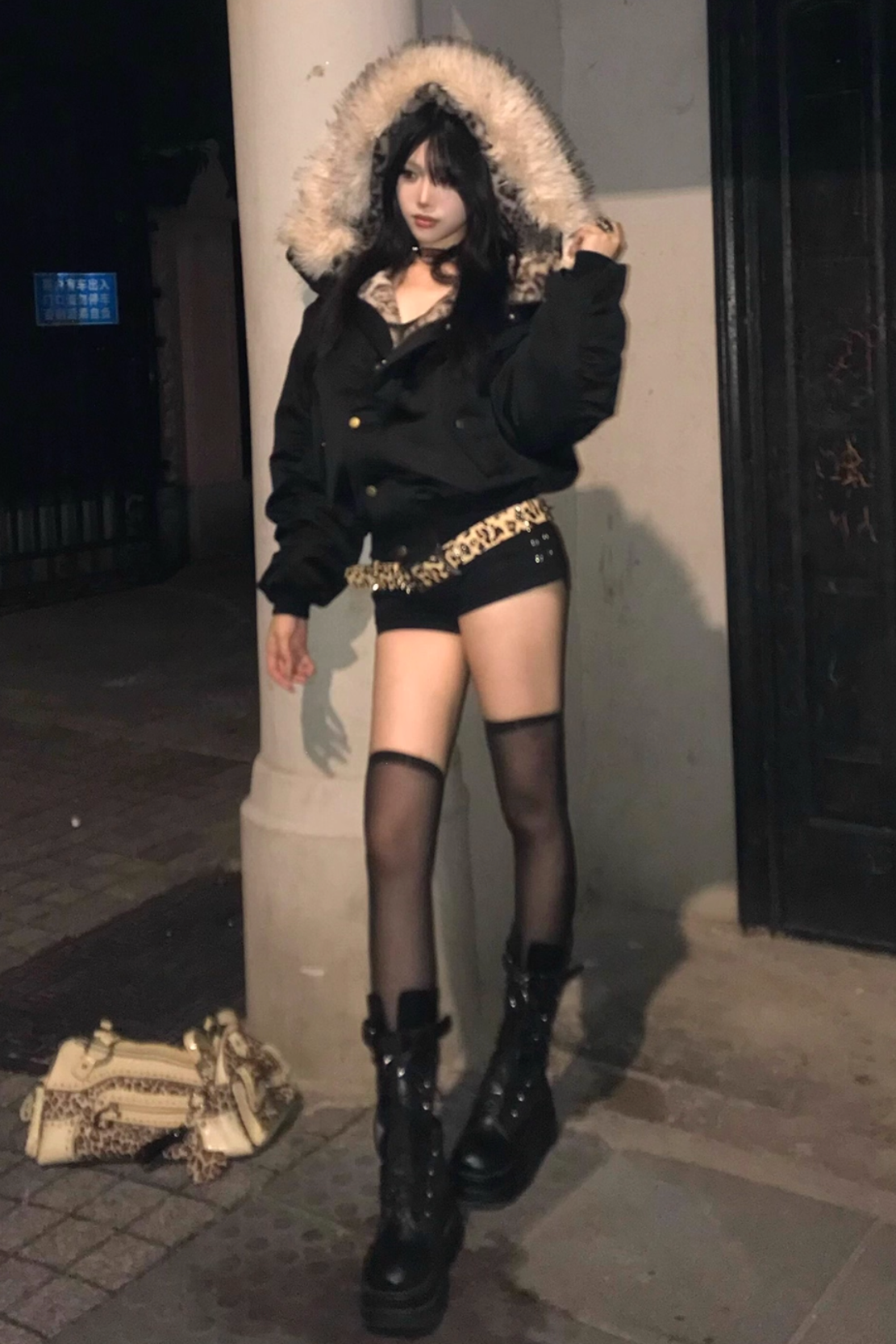 black cat fur down ZC30091