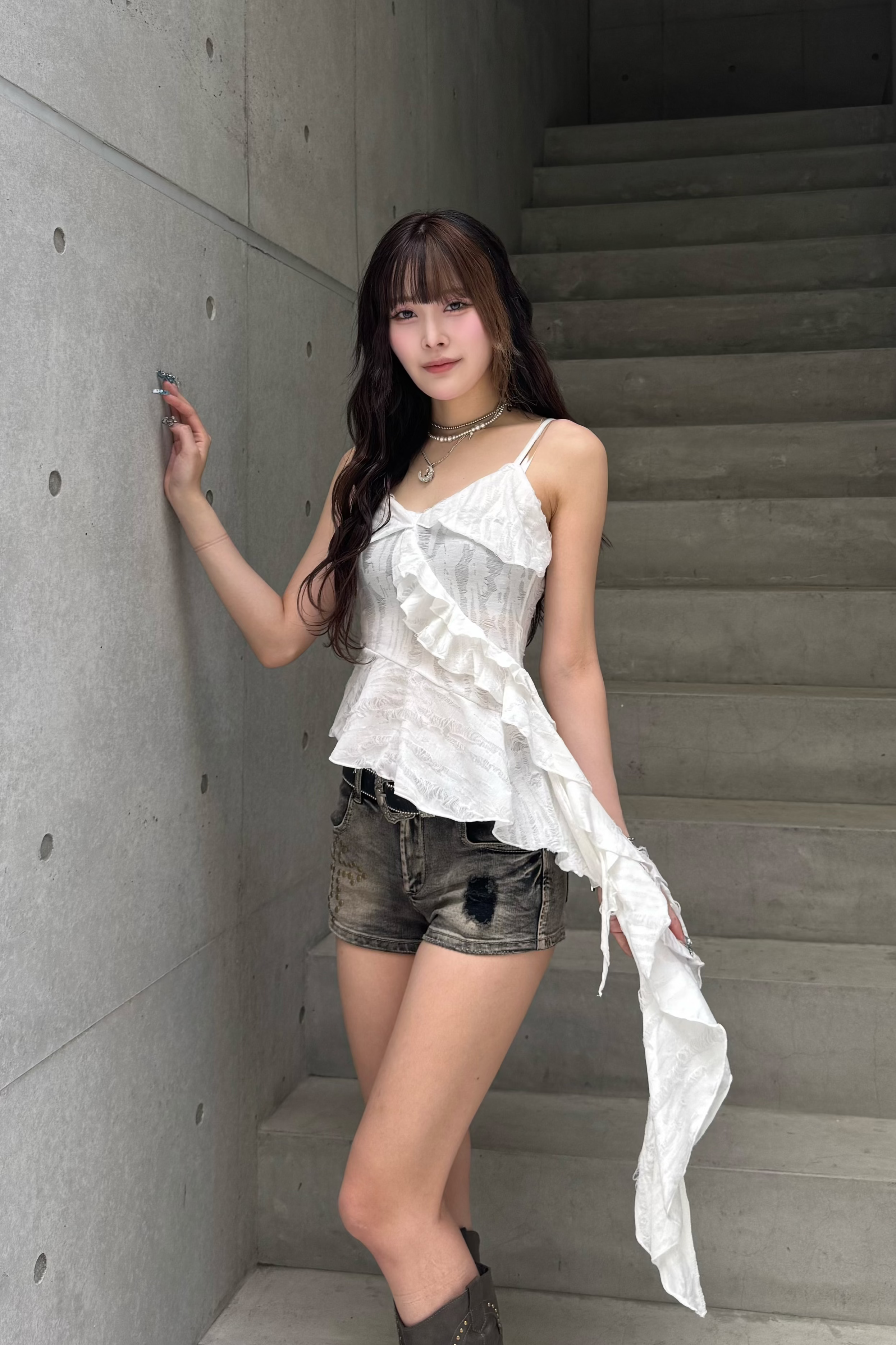 cross studs short pants ZC19297
