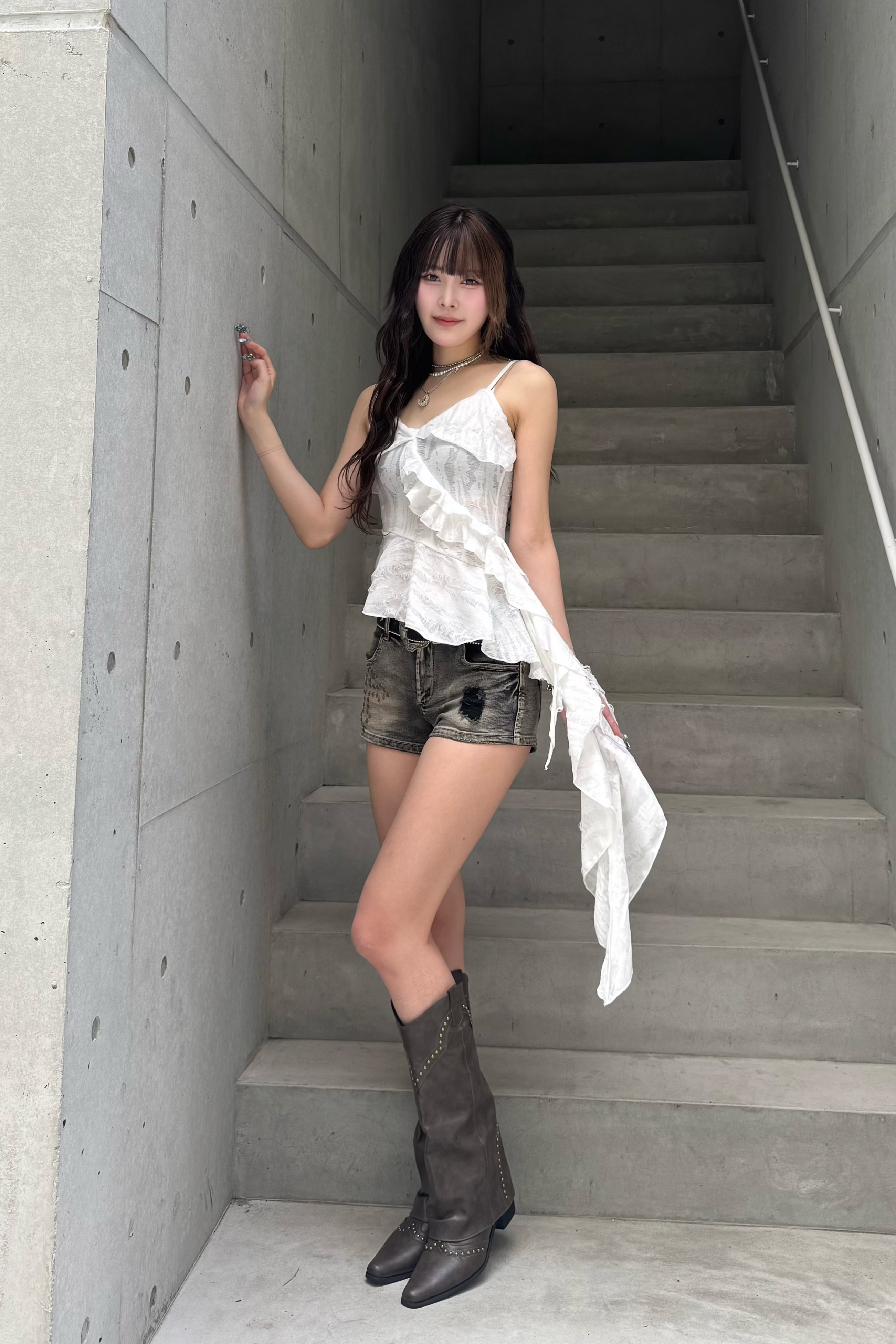 cross studs short pants ZC19297
