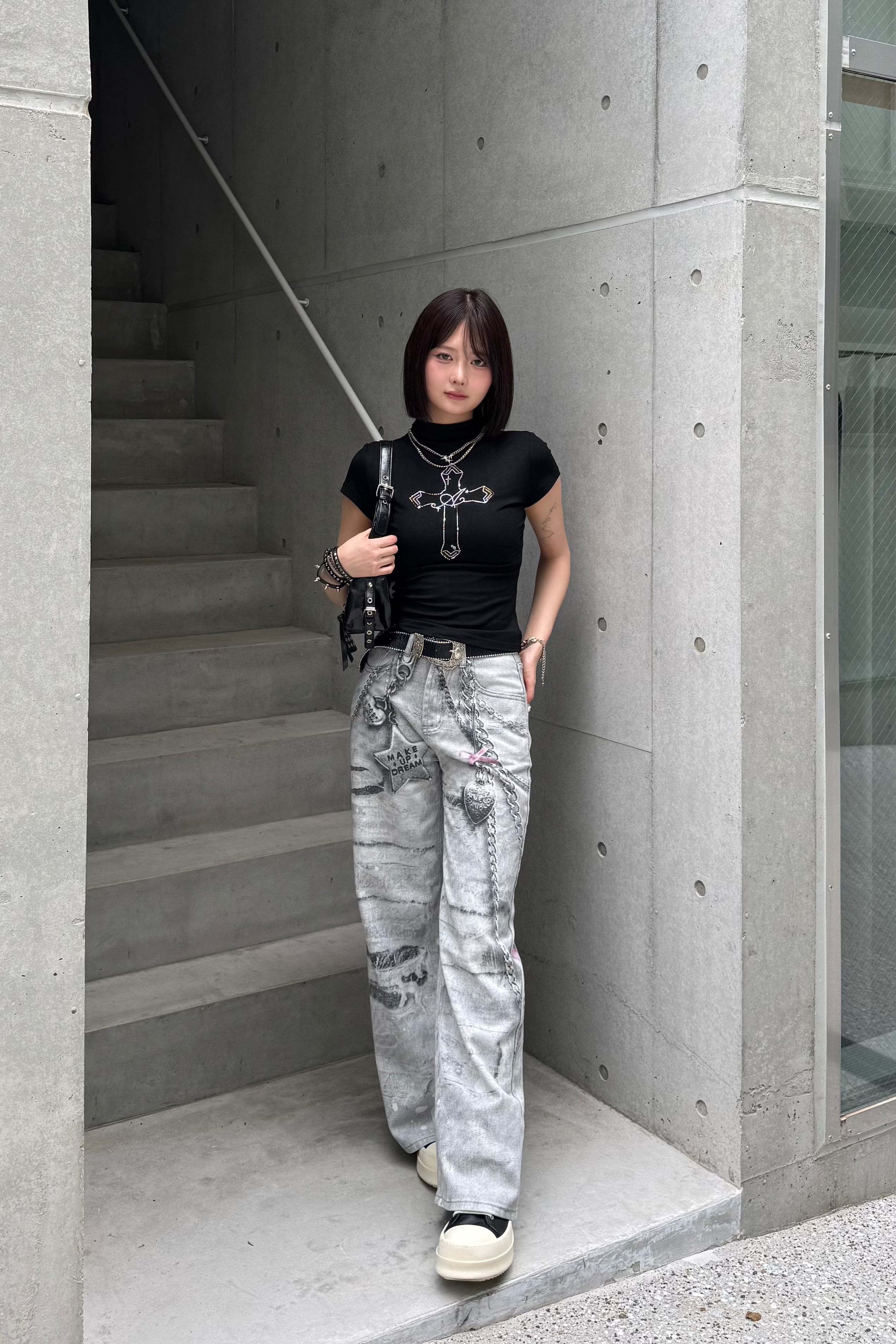 silver chain accent jeans ZC19299
