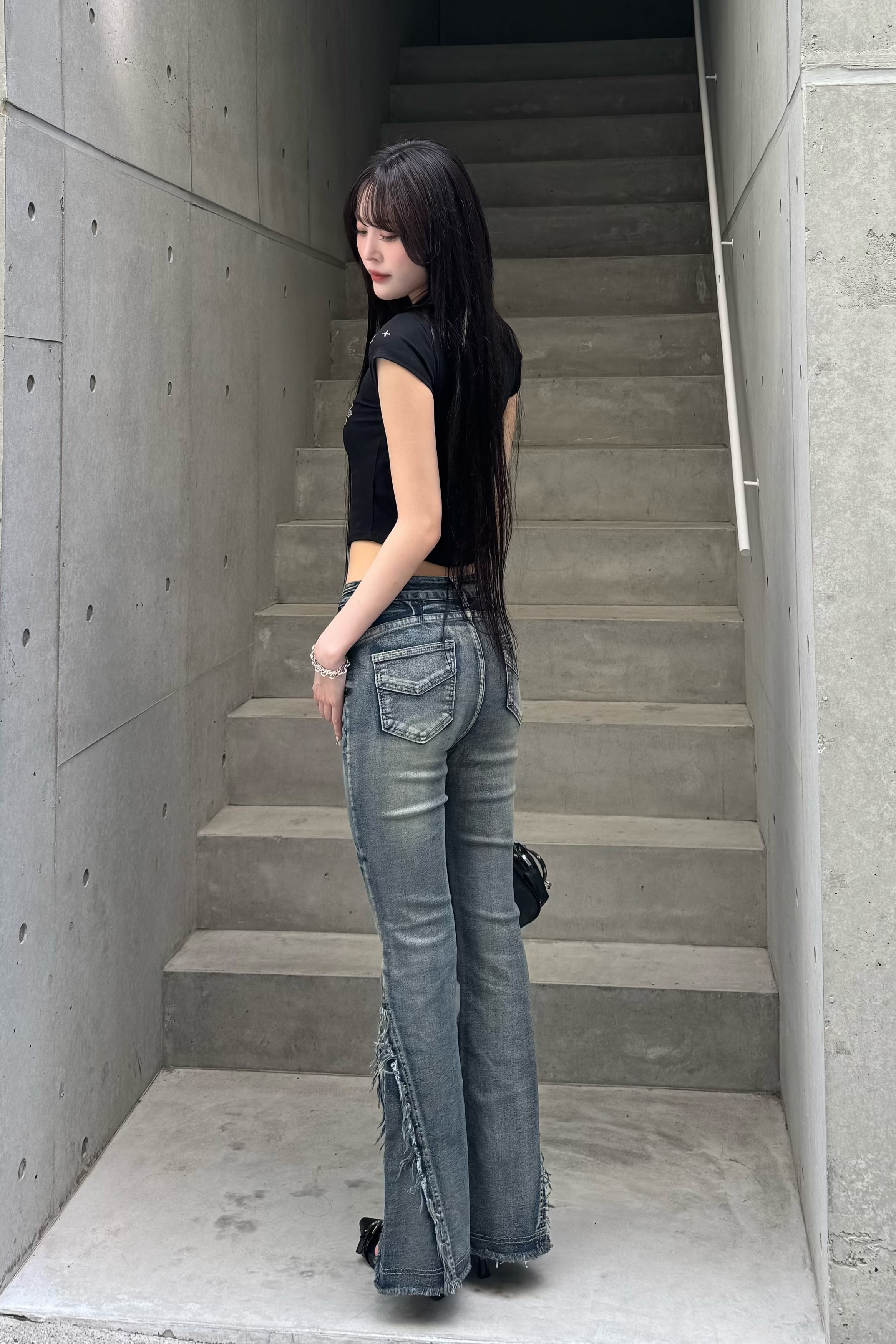 Washed Stretch Fringe Denim ZC19300
