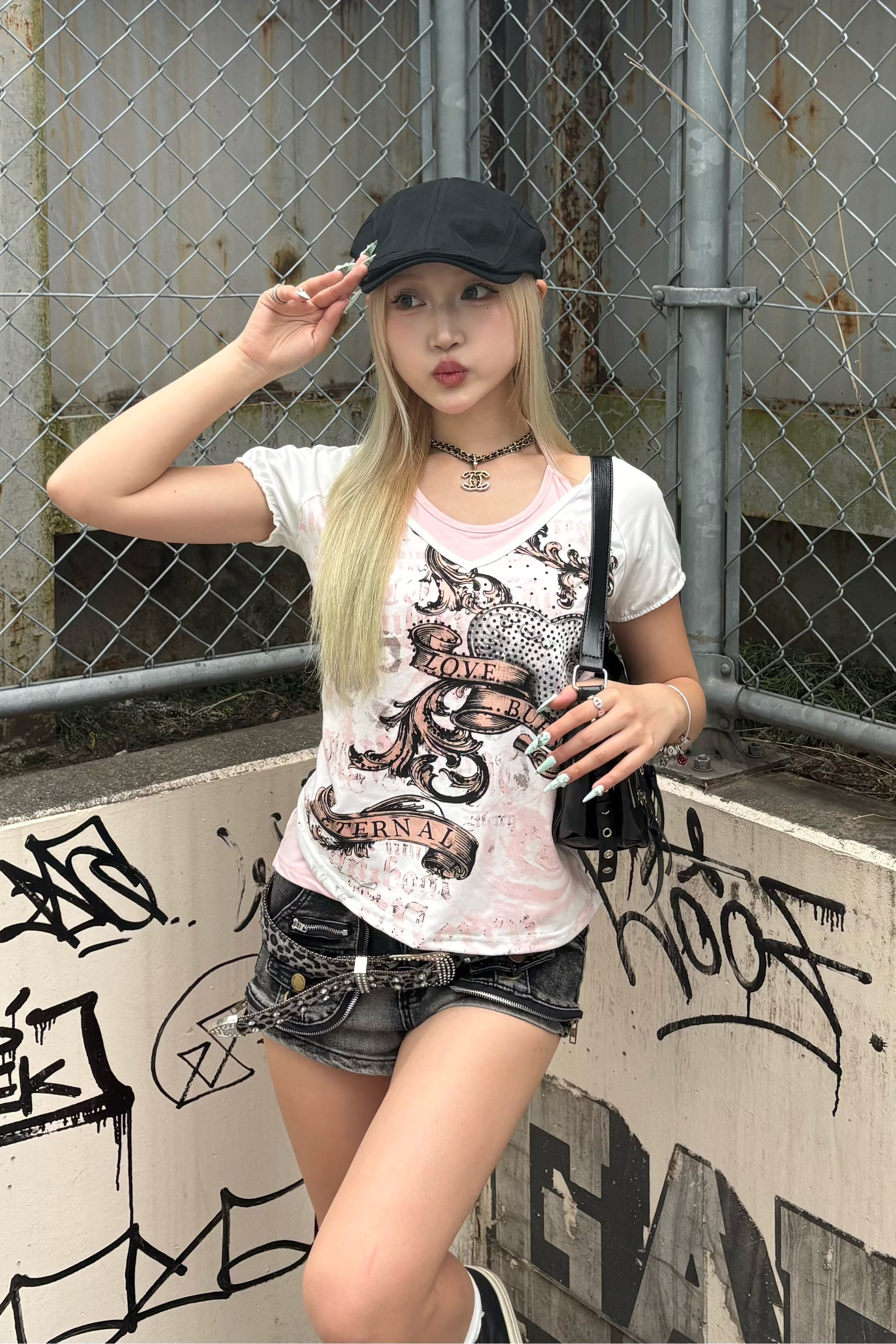 layered graphic tee ZC21307