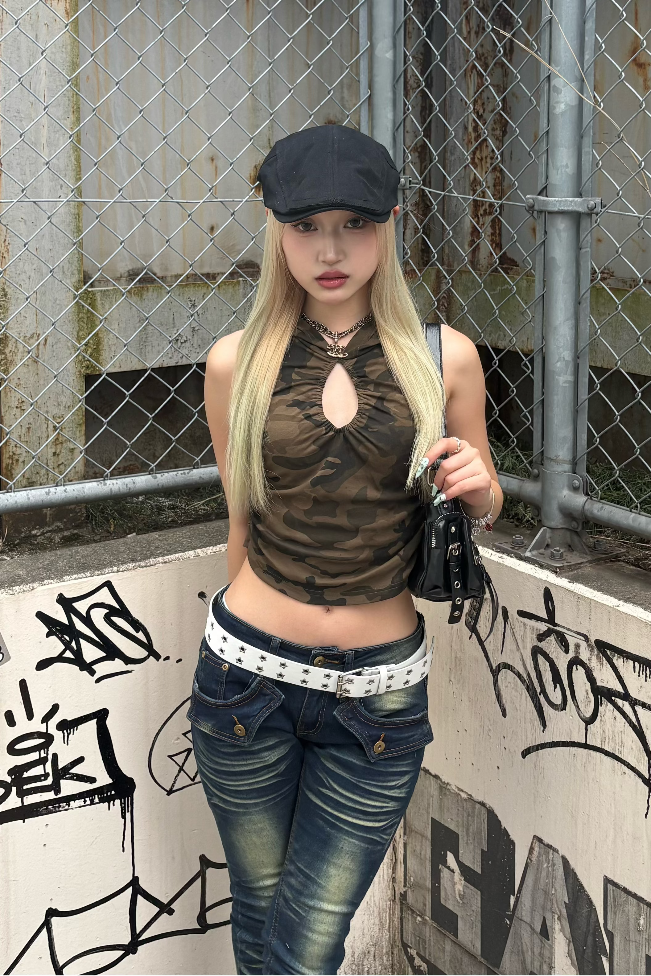 camouflage sleeveless hoodie ZC21363