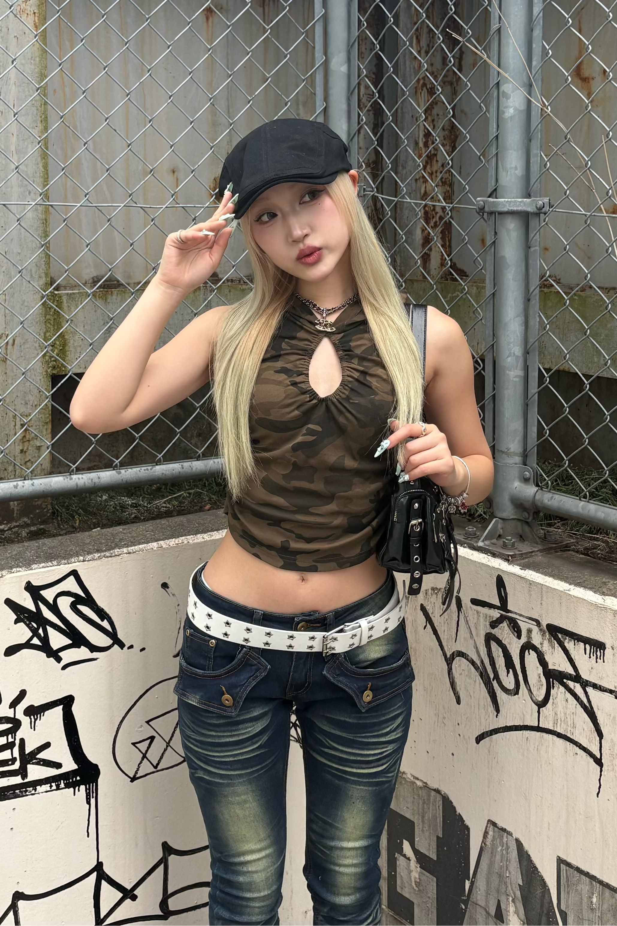 camouflage sleeveless hoodie ZC21363