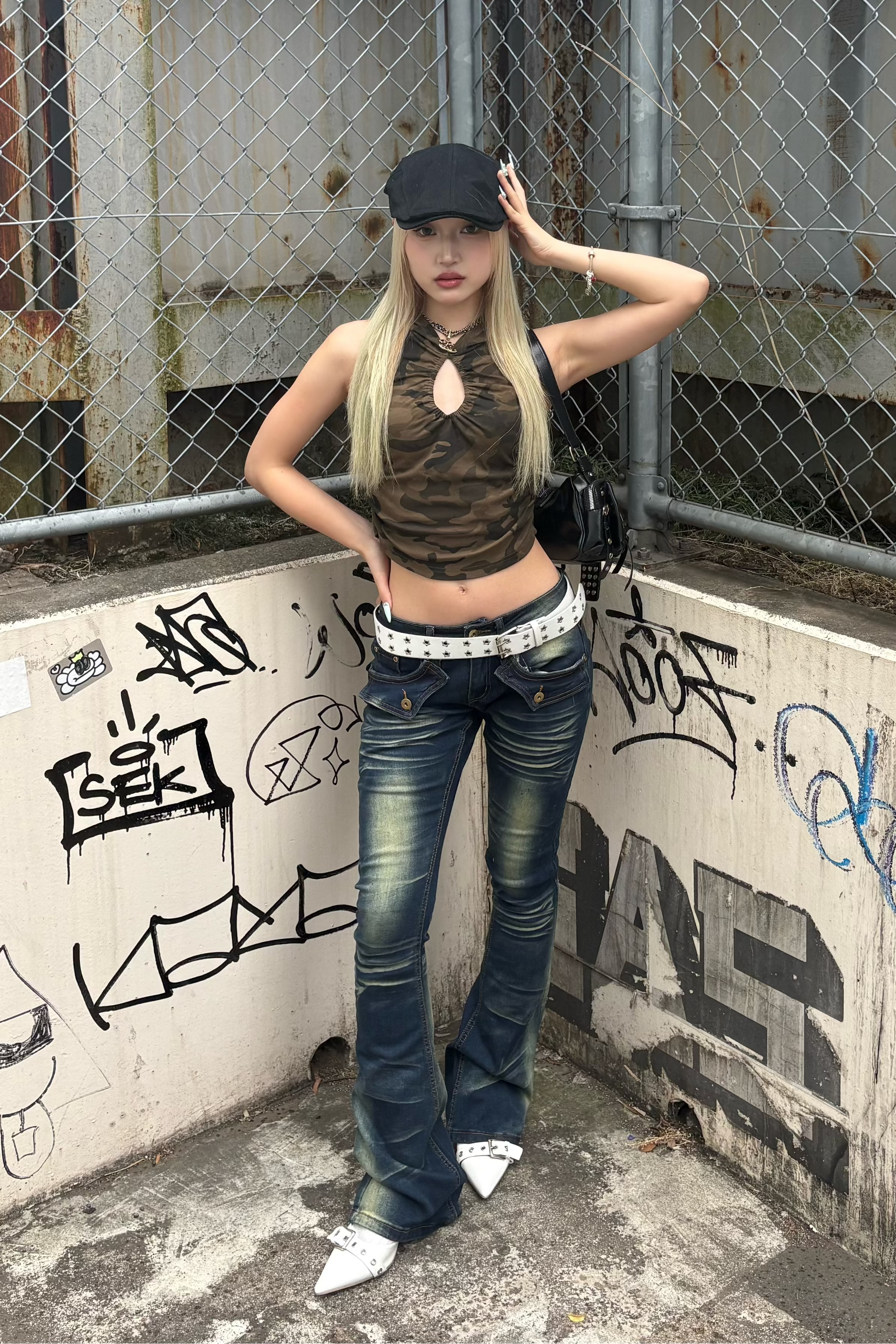camouflage sleeveless hoodie ZC21363