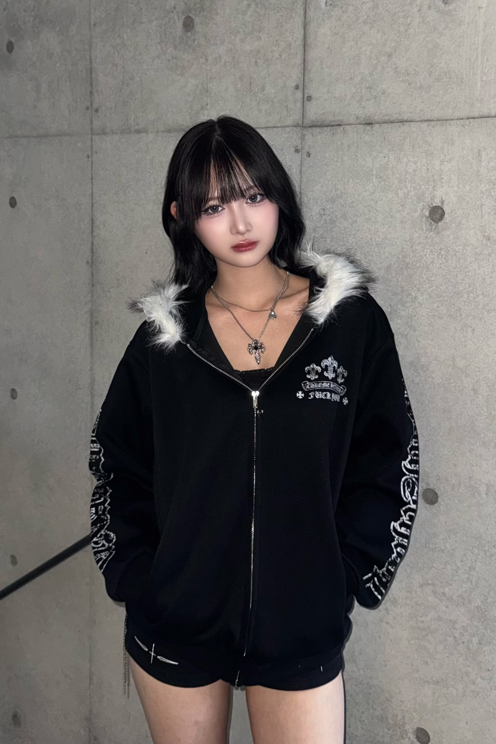 cross design fur zip ZC21033