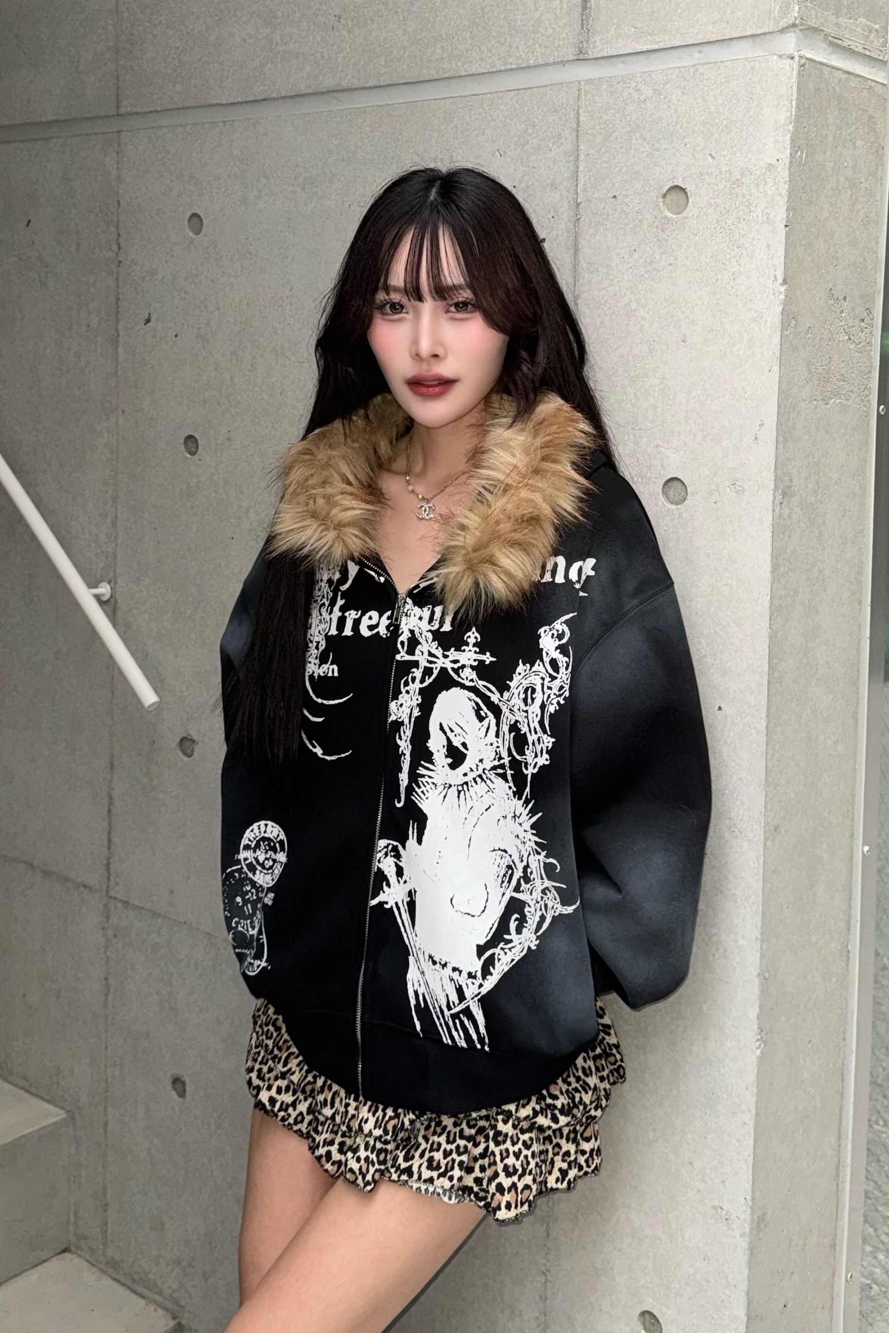 Grave fur hoodie ZC21032
