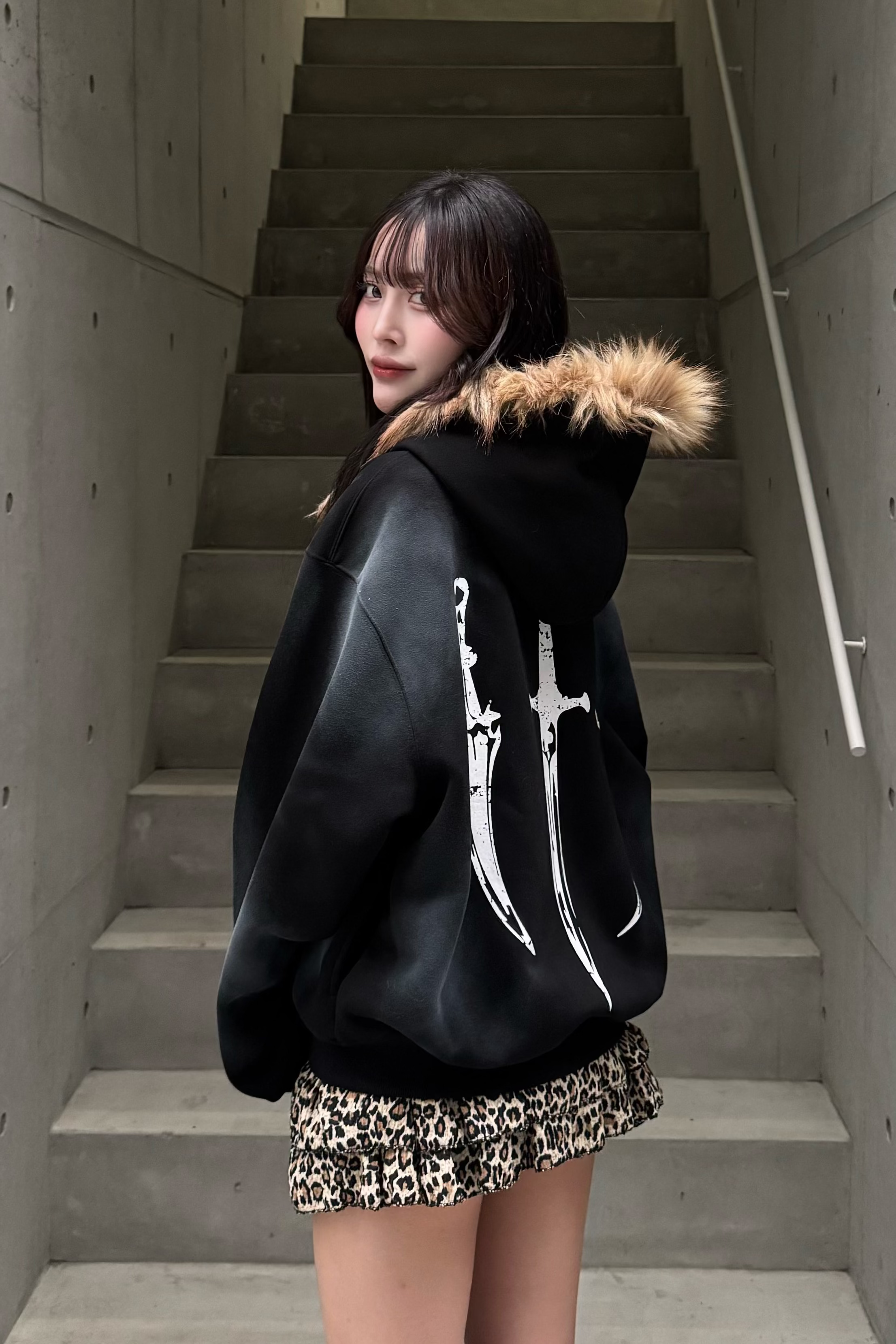 Grave fur hoodie ZC21032