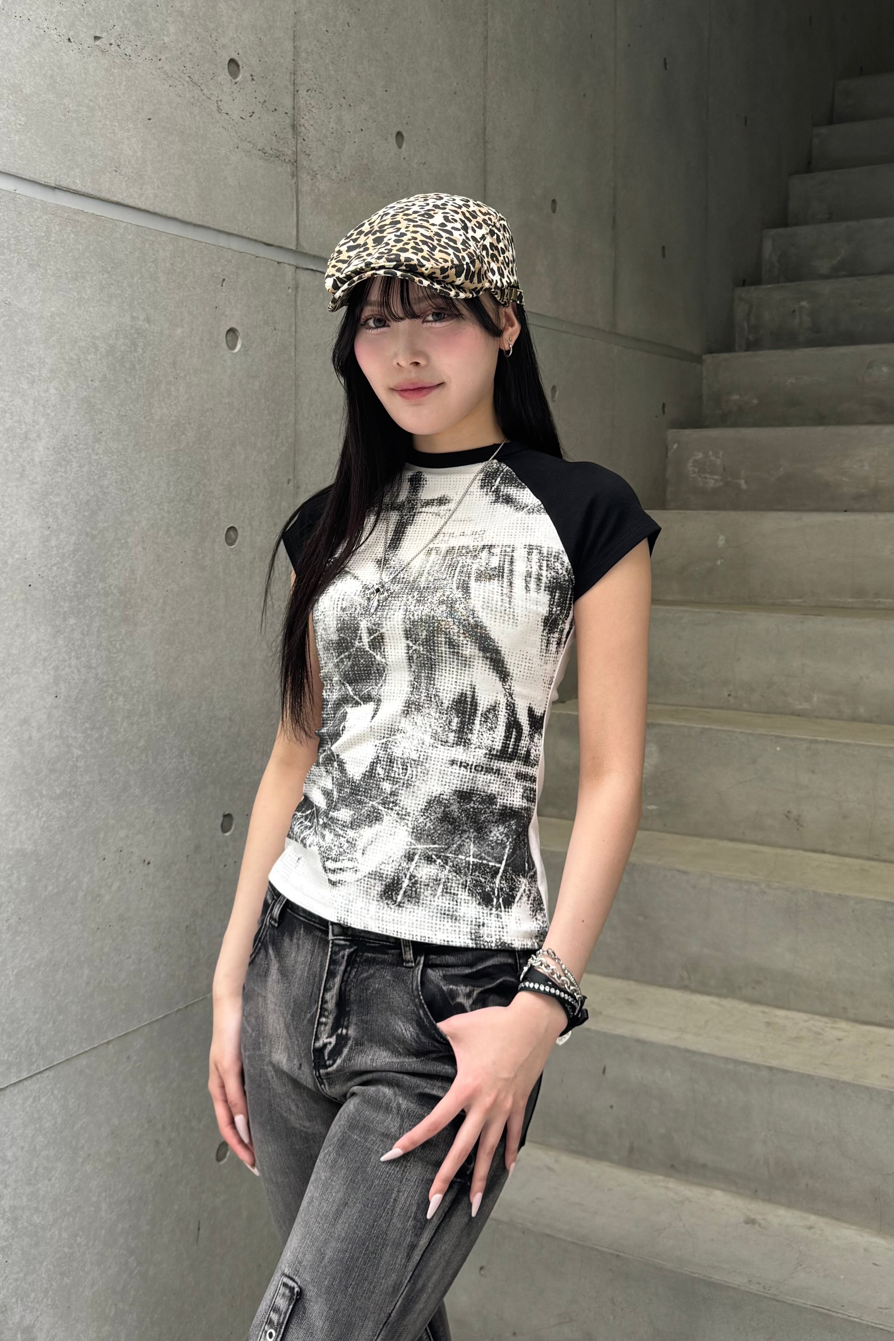 artifact raglan Tshirt ZC20820