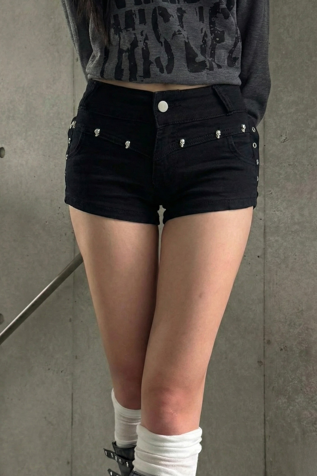 skull studs short pants ZC19411