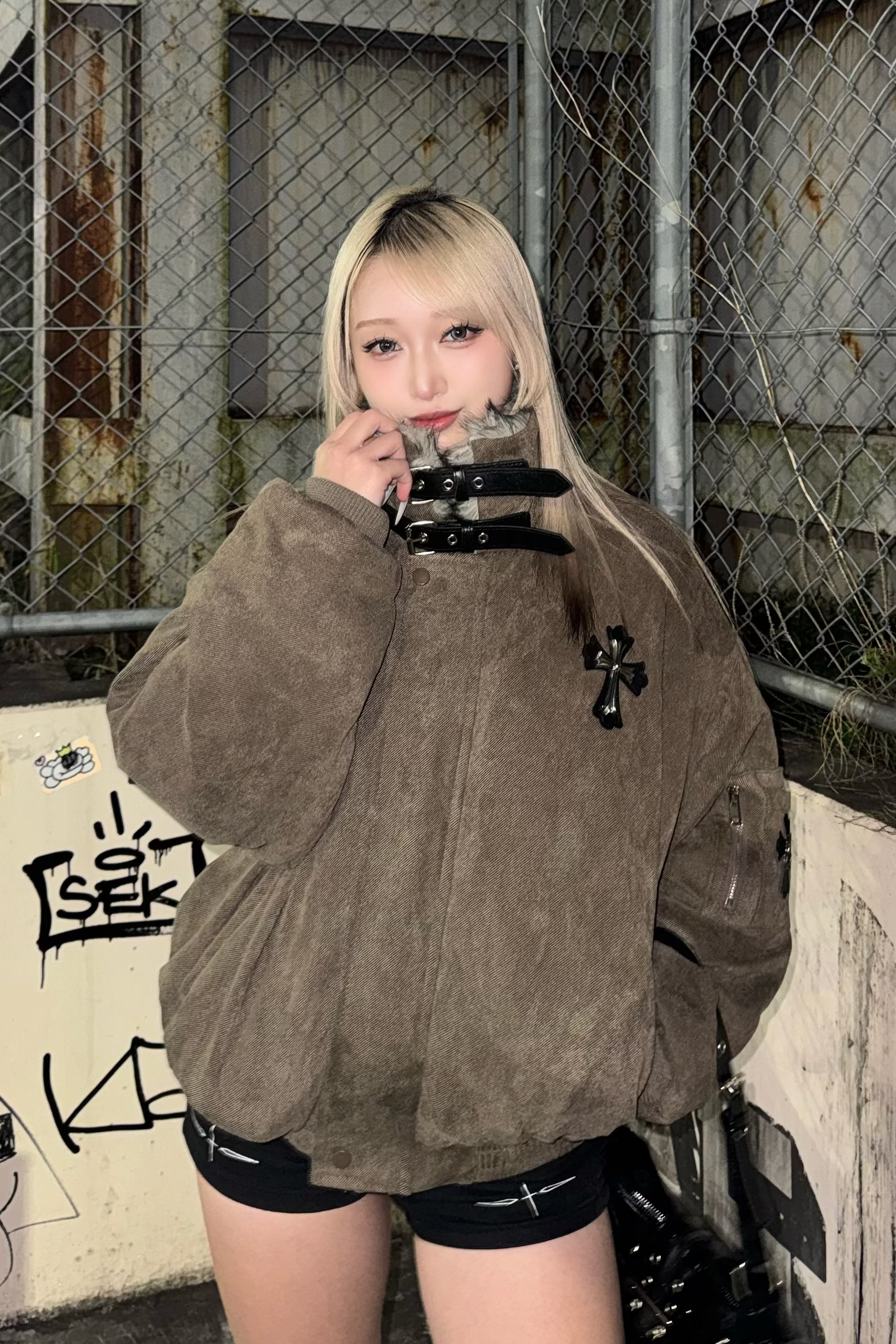 Cross patch fur collar blouson ZC30101