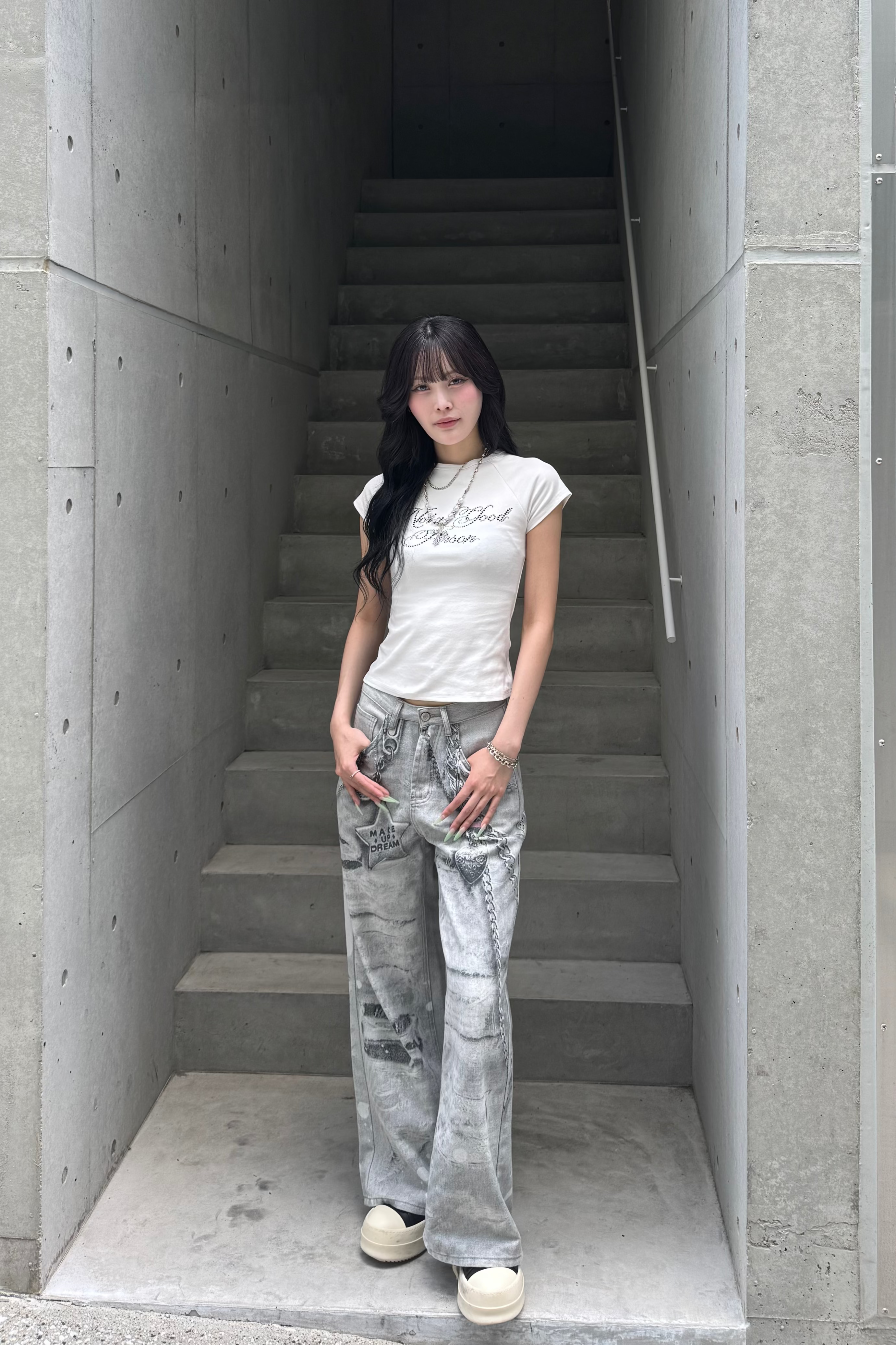 silver chain accent jeans ZC19299