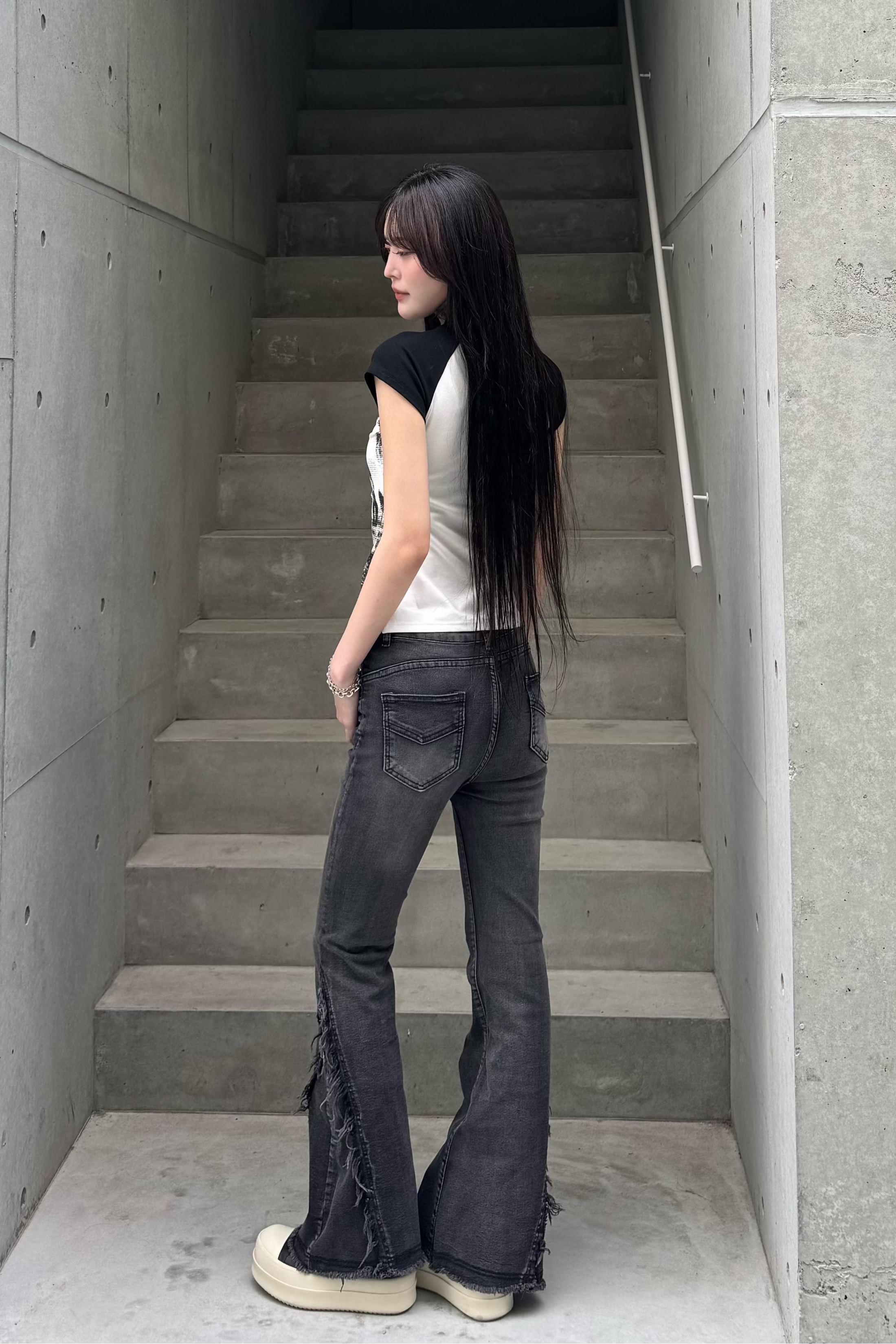 Washed Stretch Fringe Denim ZC19300