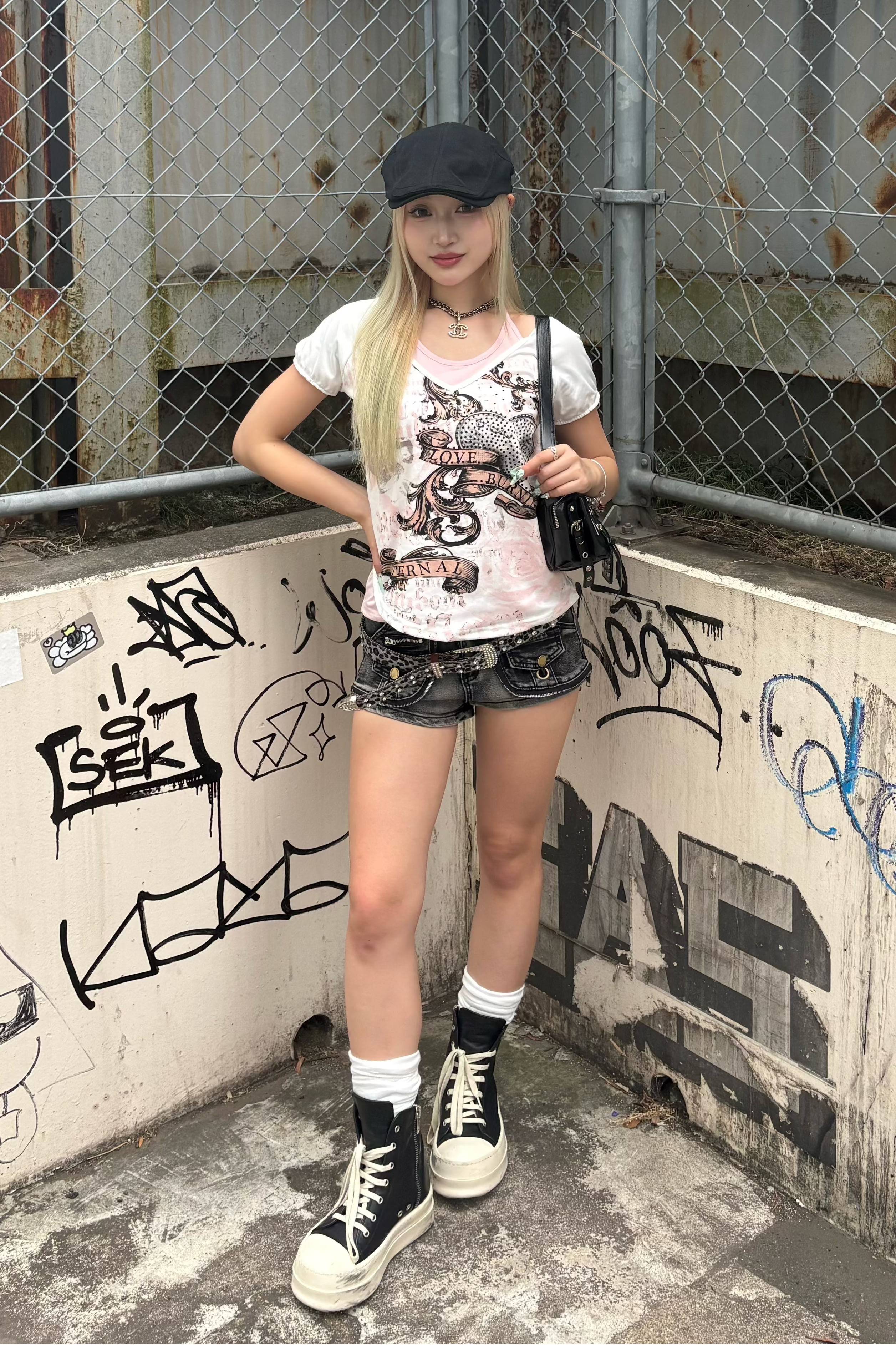 layered graphic tee ZC21307