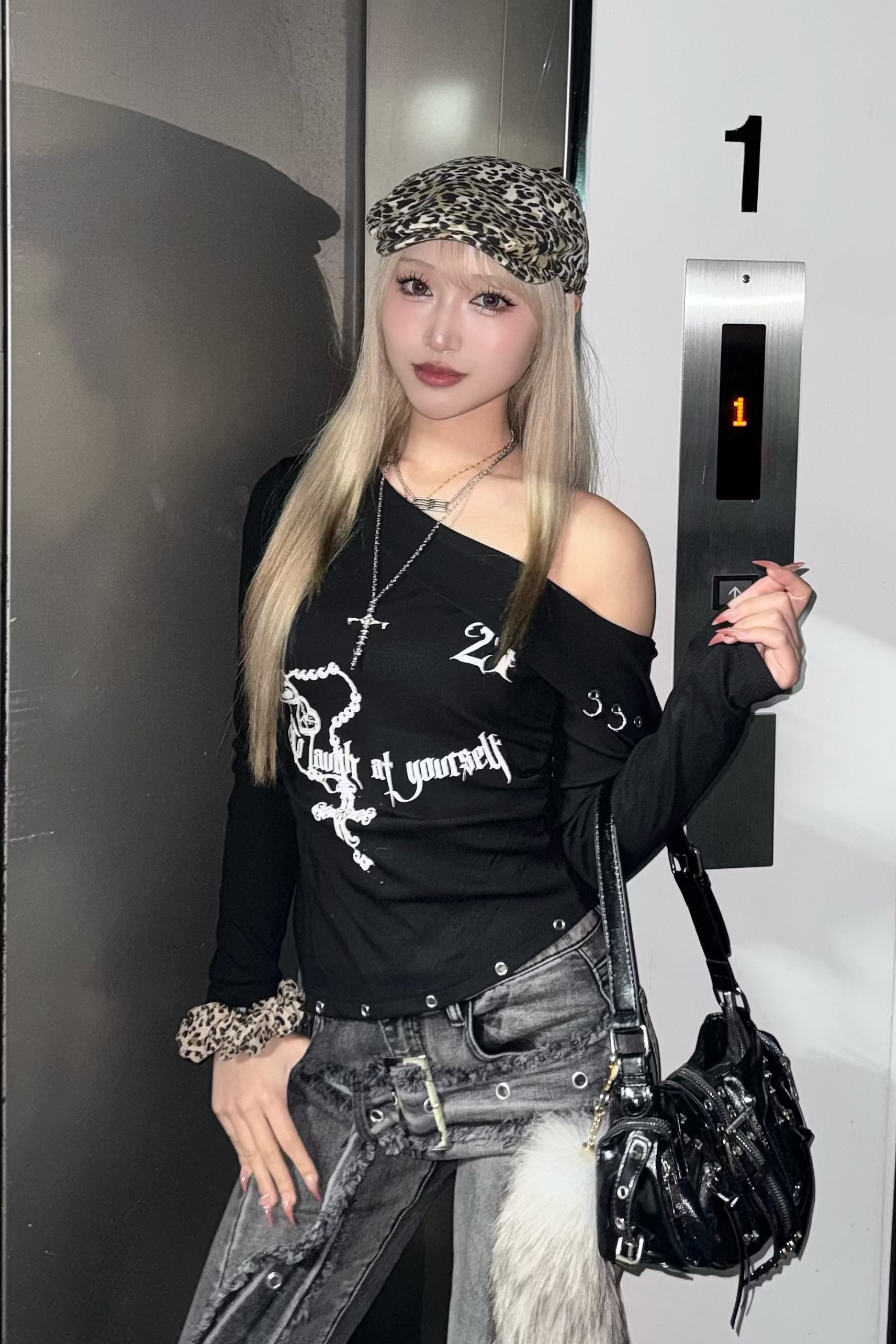 static cross one shoulder ZC21222