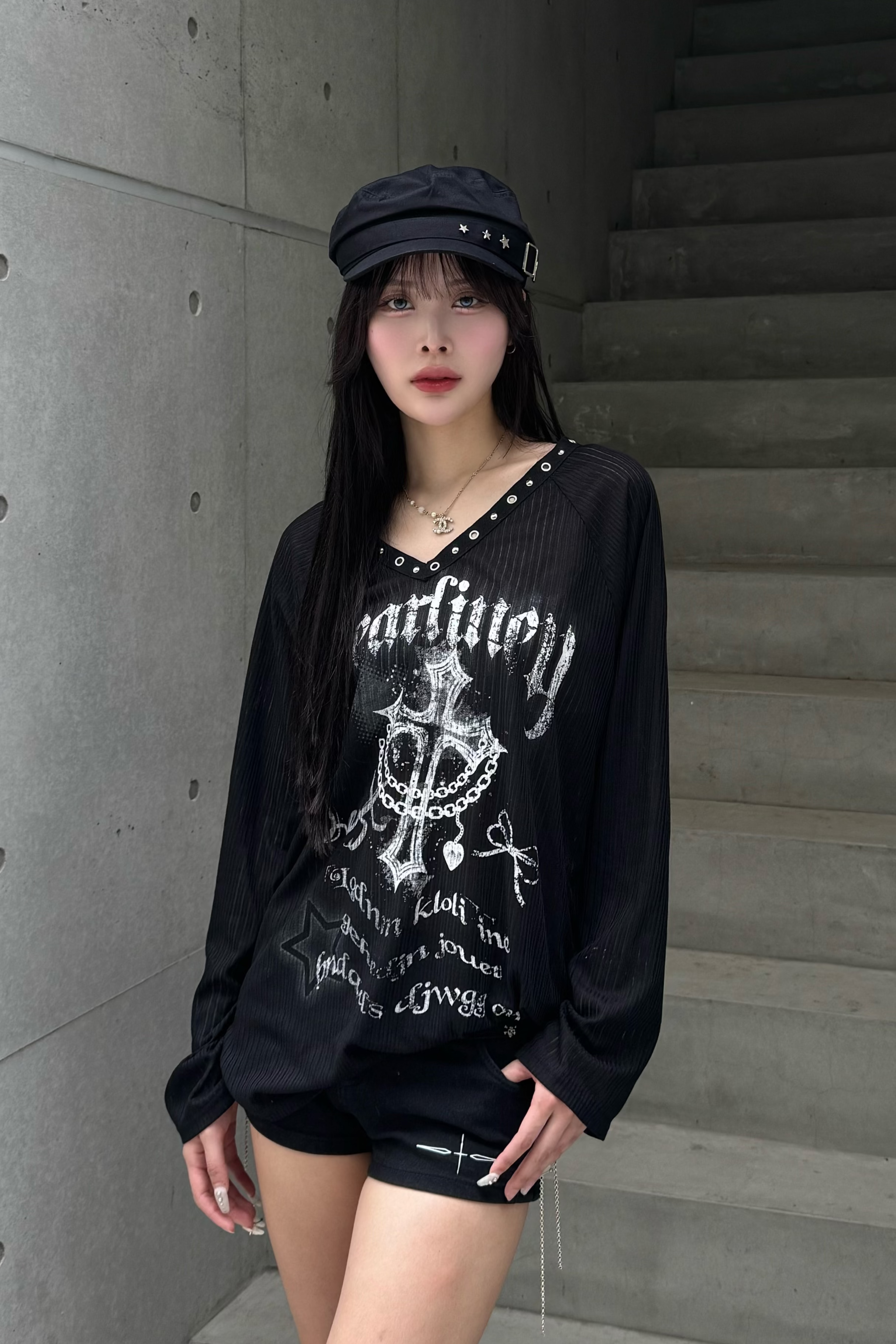 Vneck cross seir knit ZC20972