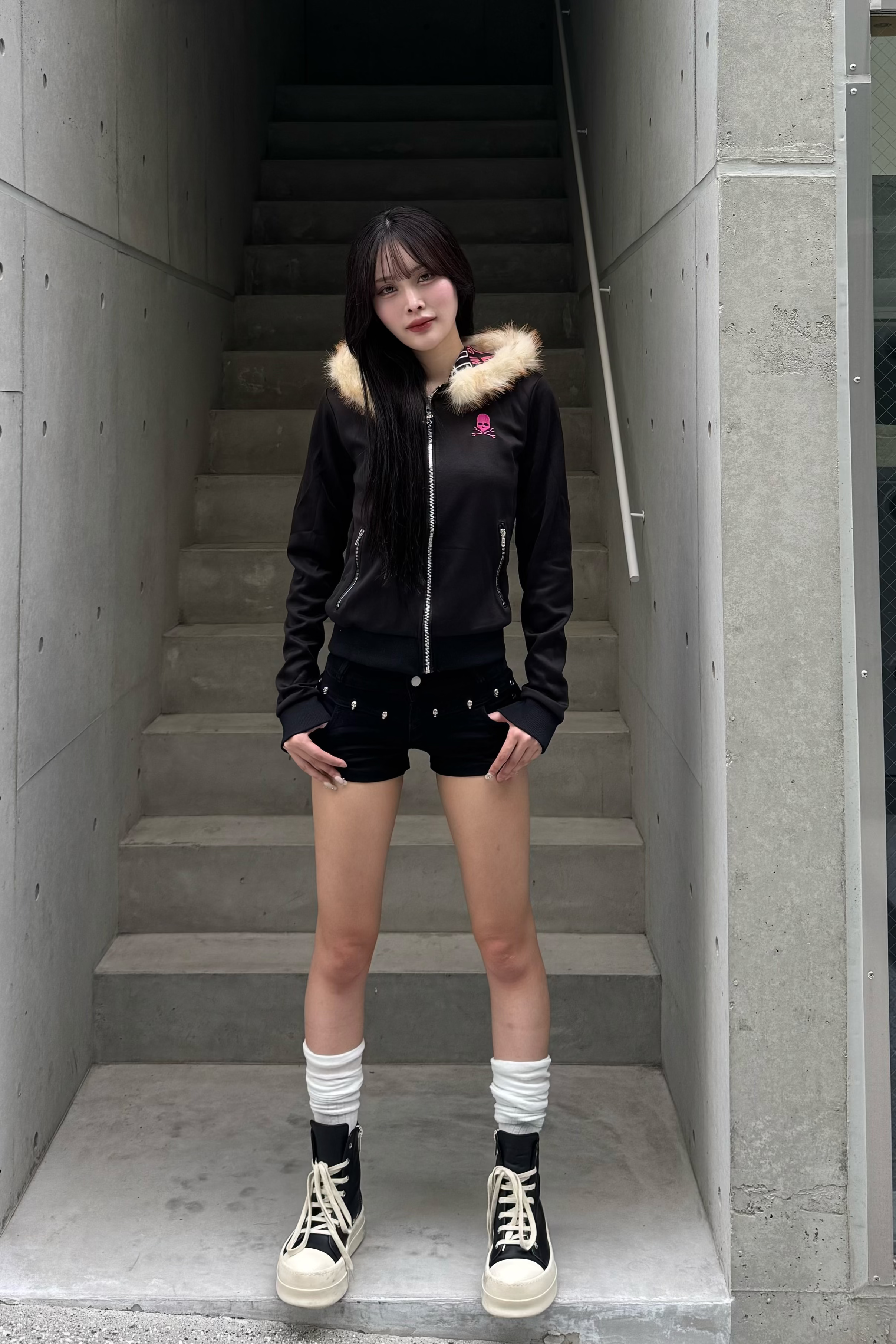 pinkie skull fur zip ZC20946