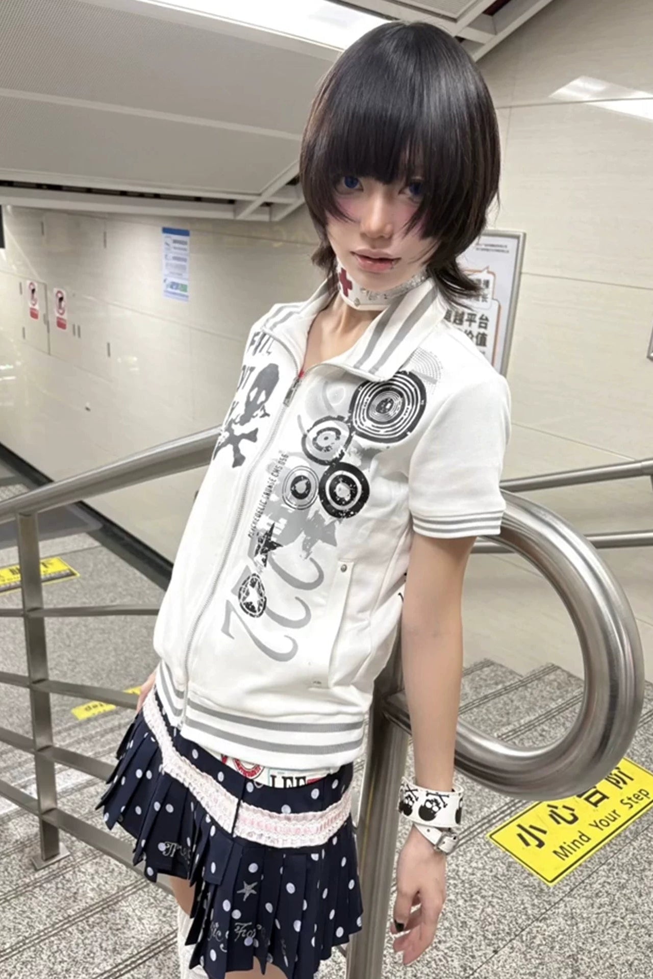 skull design track top ZC21357